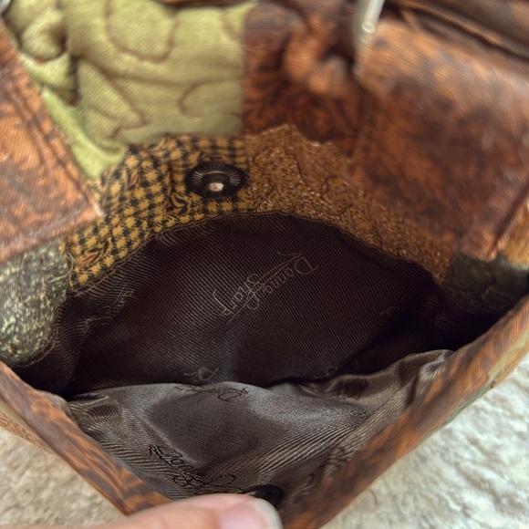 Donna Sharp Quilted Patchwork Small Crossbody Bag/Purse- Great Condition - Picture 4 of 7